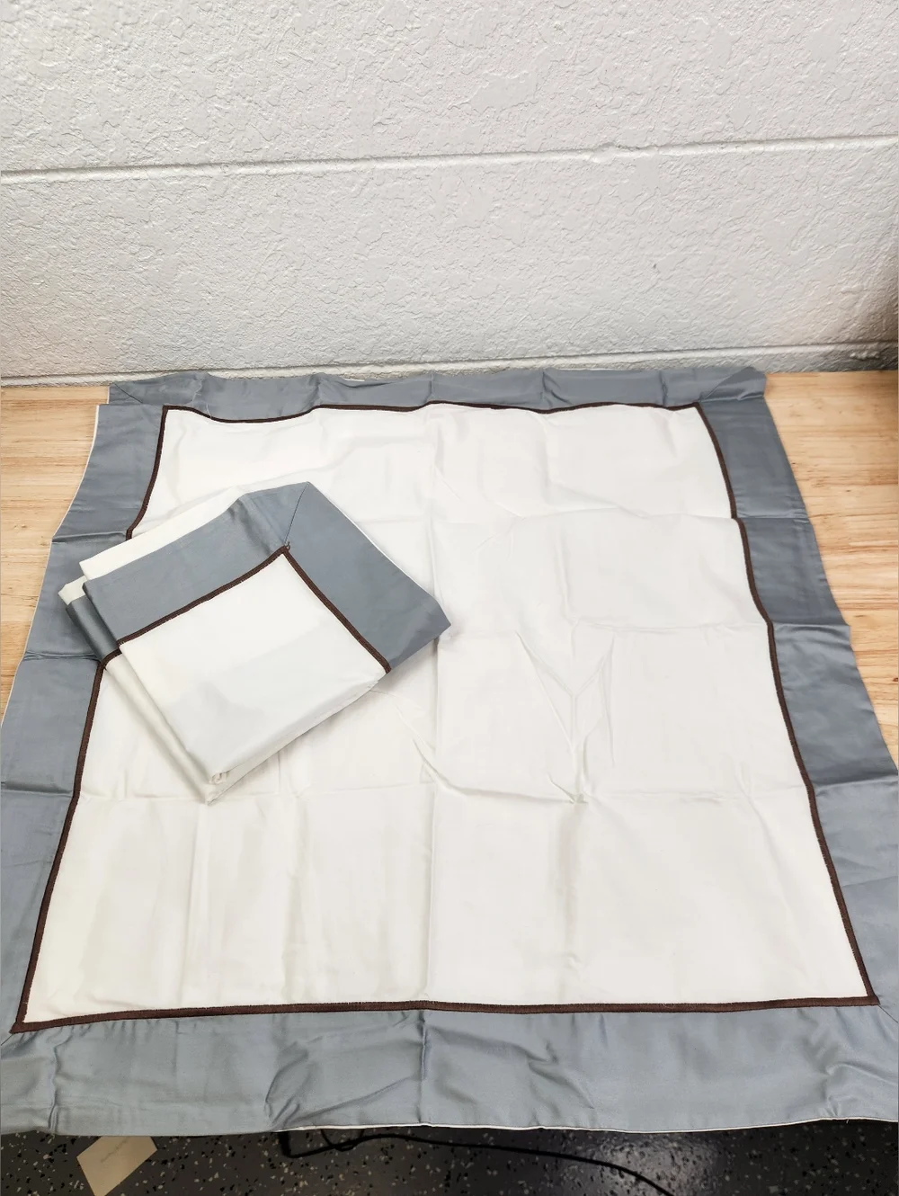 Restoration Hardware Euro Sham Set Of 2 Made In Italy 100% Cotton Satin